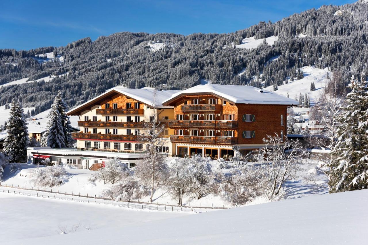 Hotel Hohenfels タンハイム エクステリア 写真