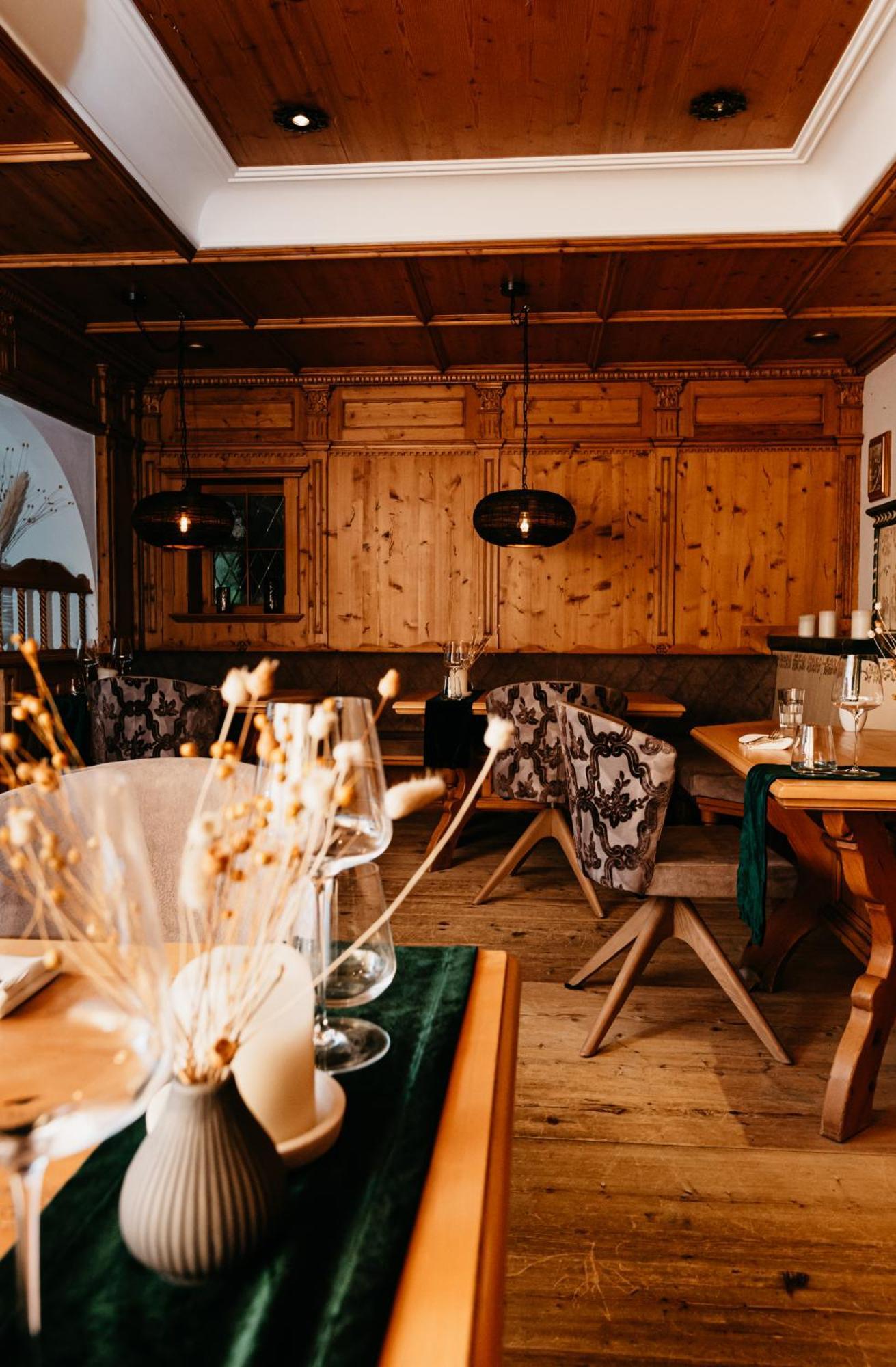Hotel Hohenfels タンハイム エクステリア 写真