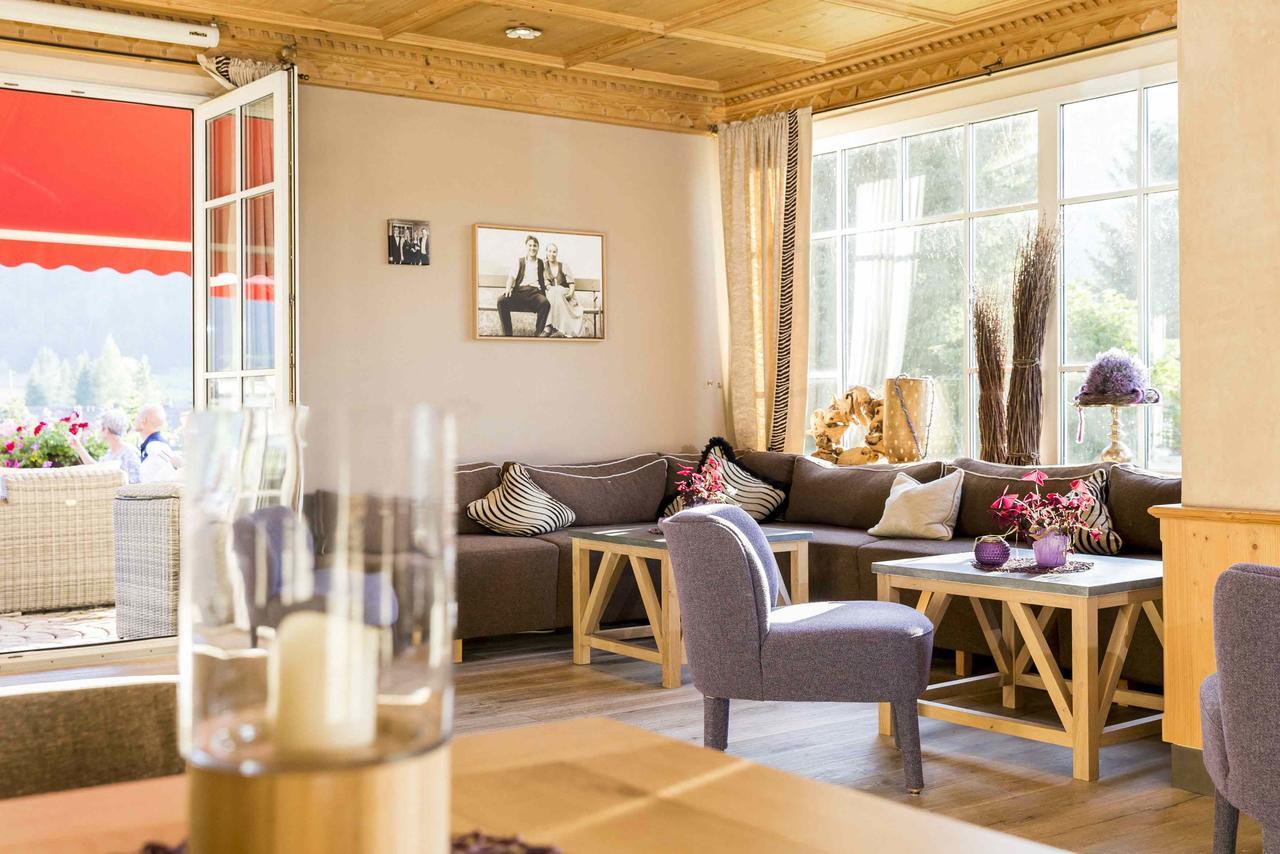 Hotel Hohenfels タンハイム エクステリア 写真